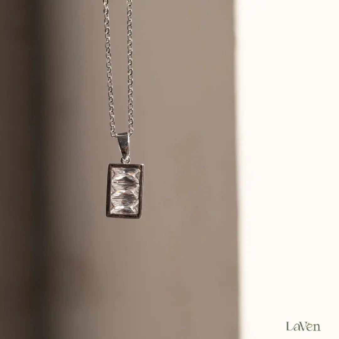 Minimalist Rectangle Pendant LAVEN JEWELLERY