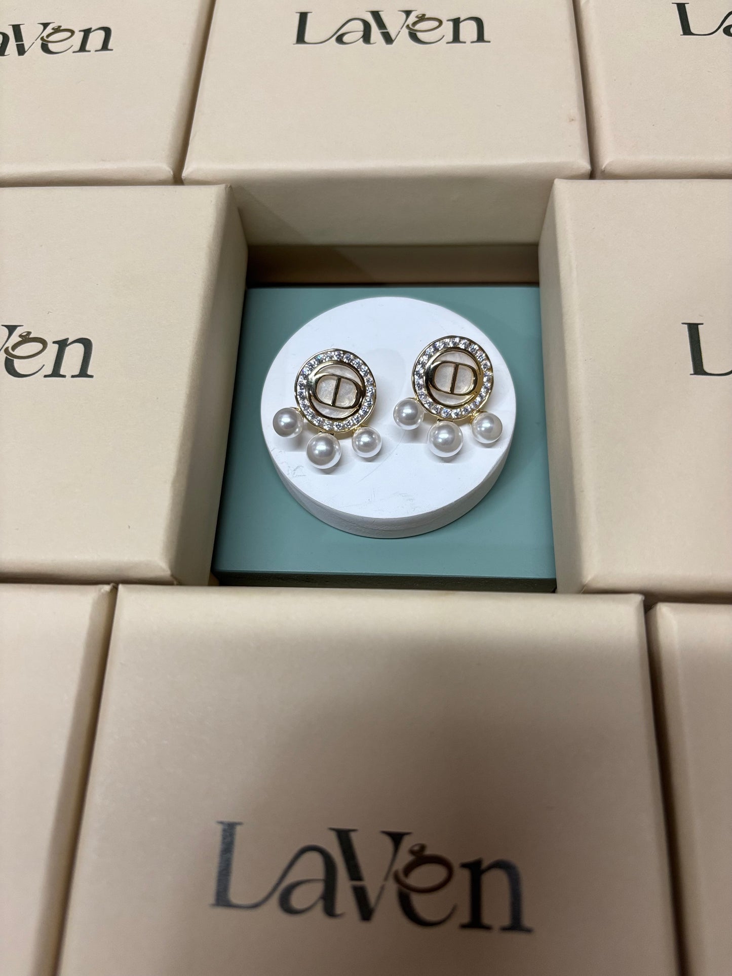 Coco Pearl Earrings