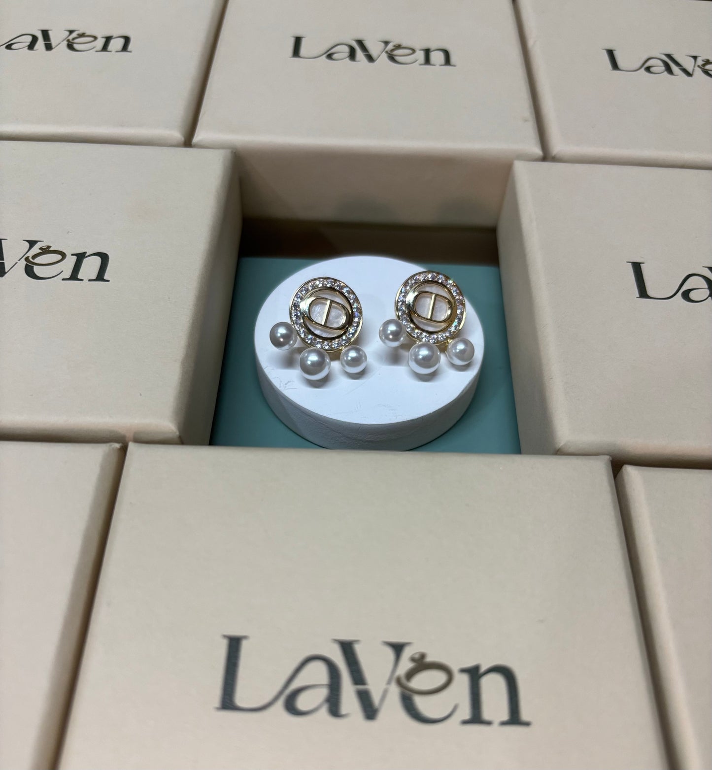 Coco Pearl Earrings