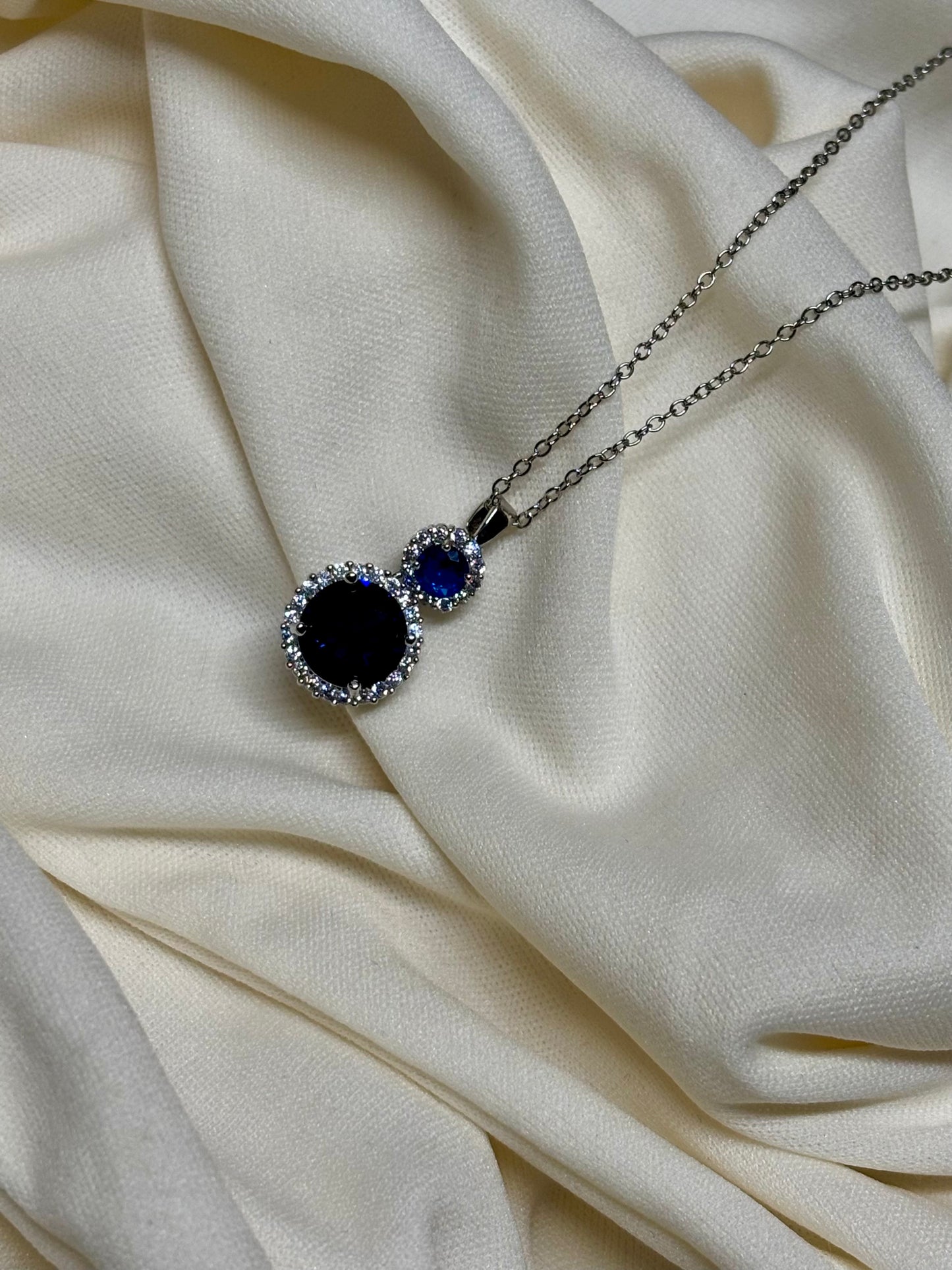 Nova Night Pendant