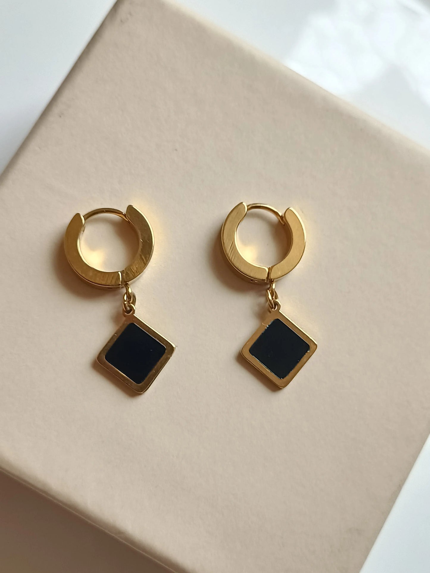 Bold Rhombus Earrings - LAVEN JEWELLERY