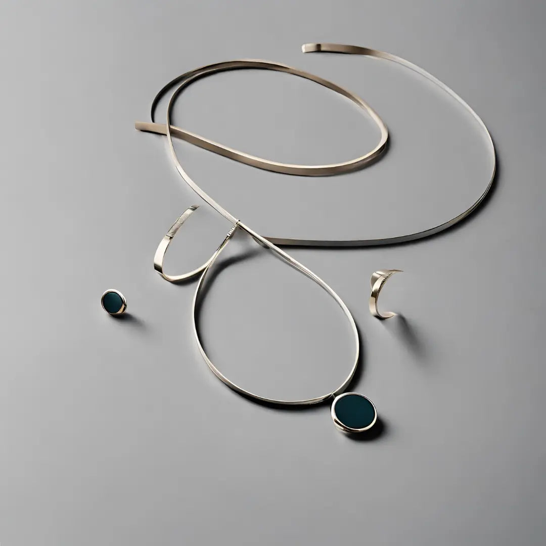 Minimalist-Muse LAVEN JEWELLERY