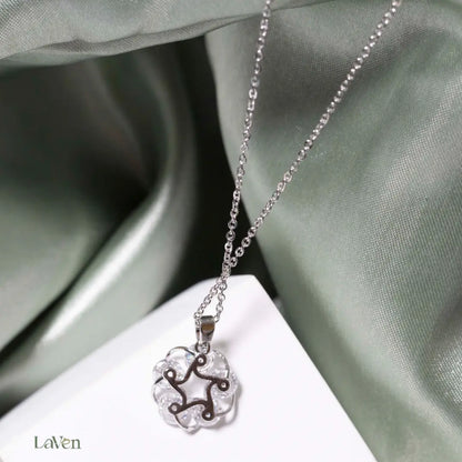 Silver Daisy Necklace LAVEN JEWELLERY