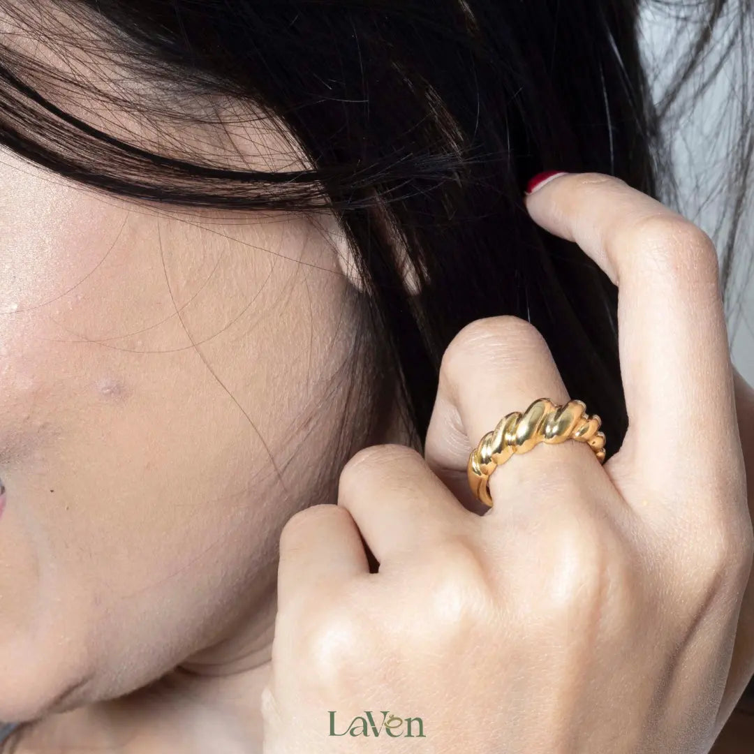 Gold Twisted Ring - LAVEN JEWELLERY