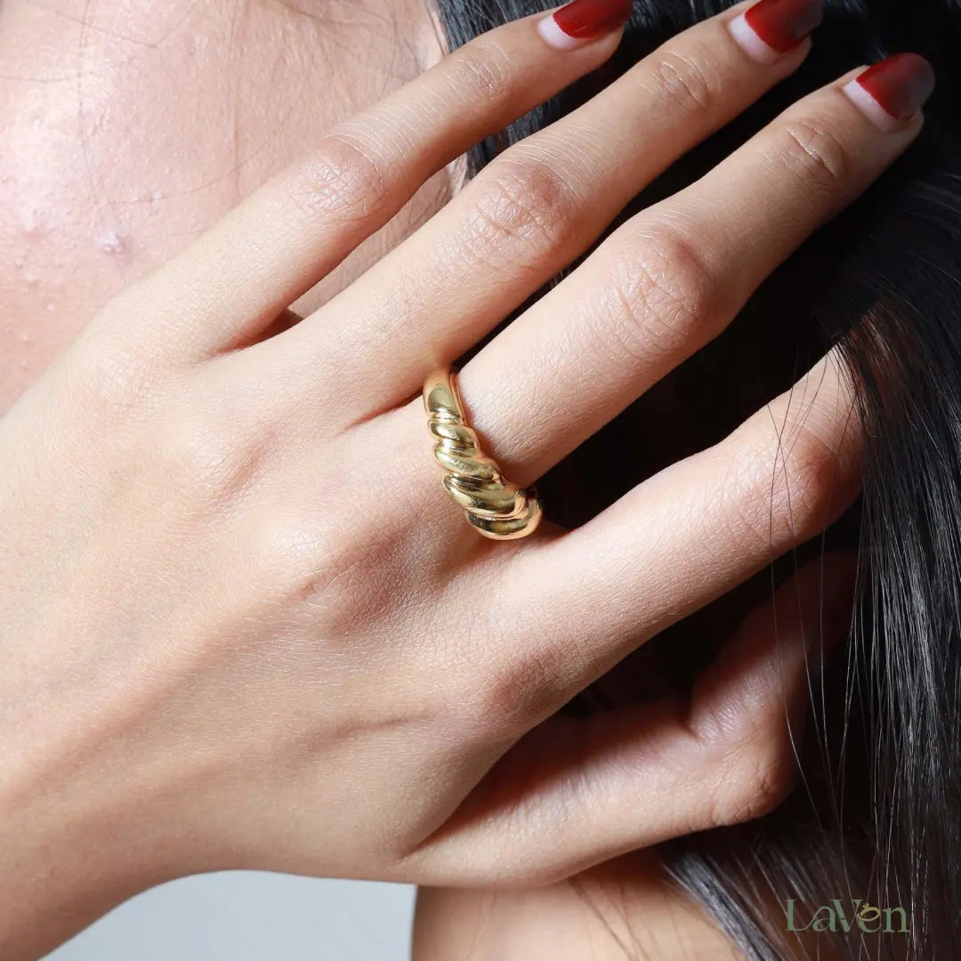 Gold Twisted Ring - LAVEN JEWELLERY